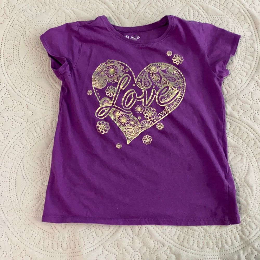 Purple Short Sleeve Love Graphic Shirt Girls Medium